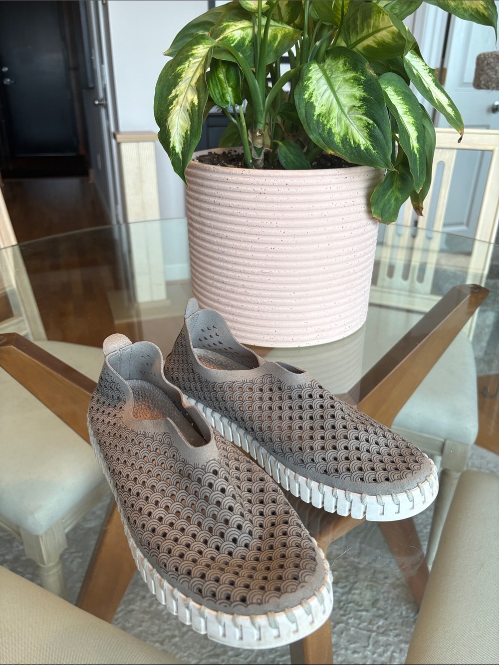 ILSE JACOBSEN “Tulip” Slip-On Women’s Grey Perforated Comfort Sneakers